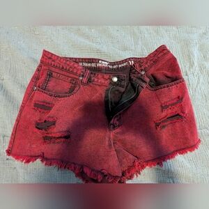Hot Topic Women's Red Distressed Shorts